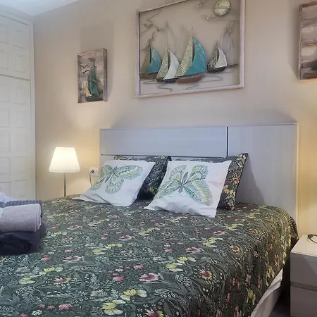 Apartment Golf Orange Eagle